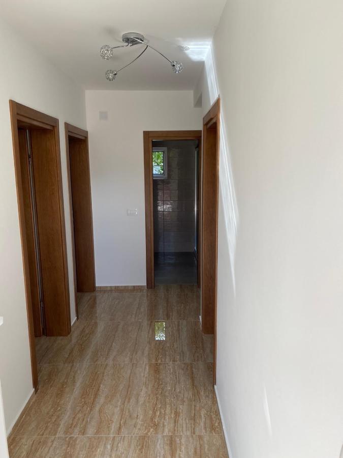 Apartman 02 Bar Dış mekan fotoğraf